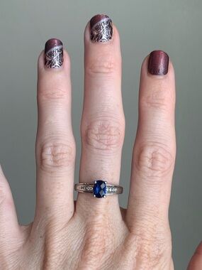 Kay Jewelers Blue Sapphire Ring Sterling Silver Oval Stone Vintage